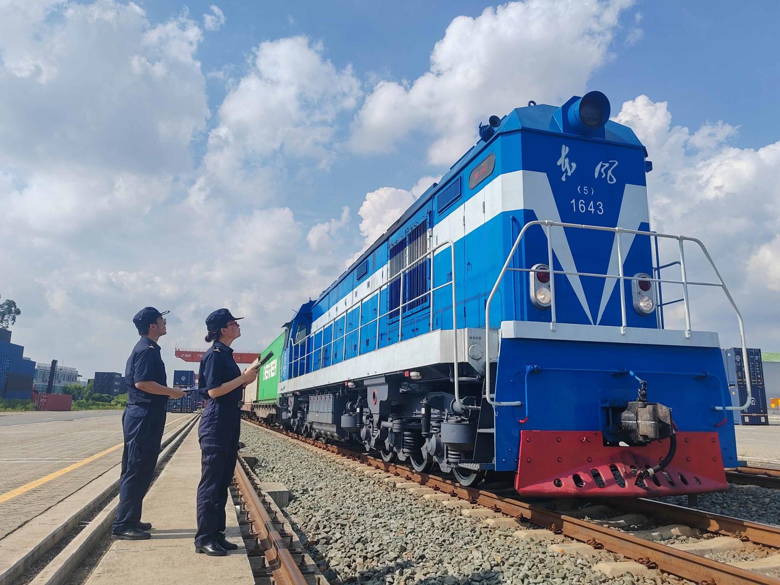 ​中欧班列深圳站 中欧班列（领航者号）LHZ 深圳市场对接专线